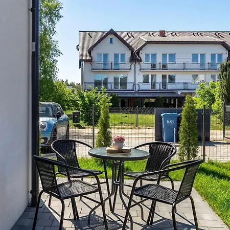Nowoczesny Dom Z Ogrodem Idealny Dla Rodziny By Renters 펜션