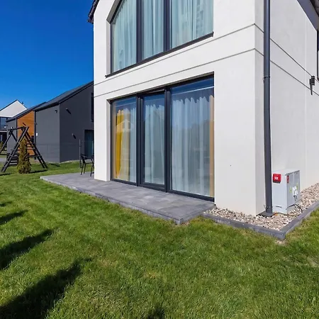 Nowoczesny Dom Z Ogrodem Idealny Dla Rodziny By Renters *