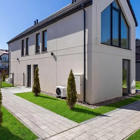펜션 Nowoczesny Dom Z Ogrodem Idealny Dla Rodziny By Renters
